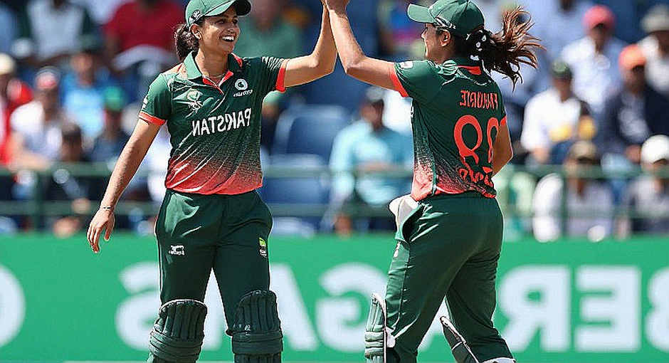 Fatima Sana's Perth Deal: Eight Guaranteed Matches and the NOC Shadow Behind the Headline
