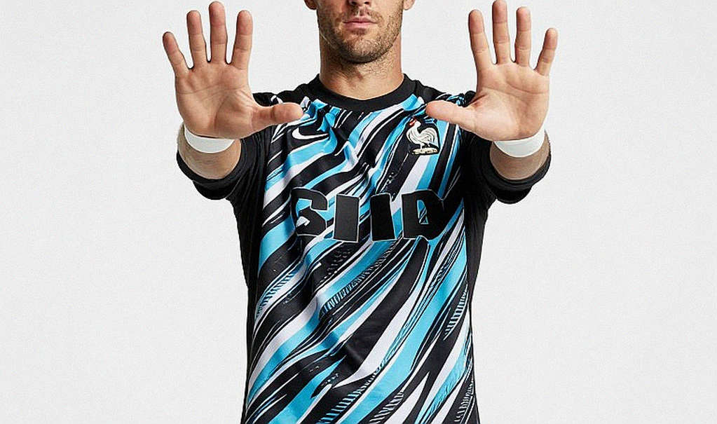 Nine Questions of an Empty Page: Where Football Analysis Stops at 'Insufficient Information' Nine Questions of an Empty Page: Where Football Analysis Stops at 'Insufficient Information'