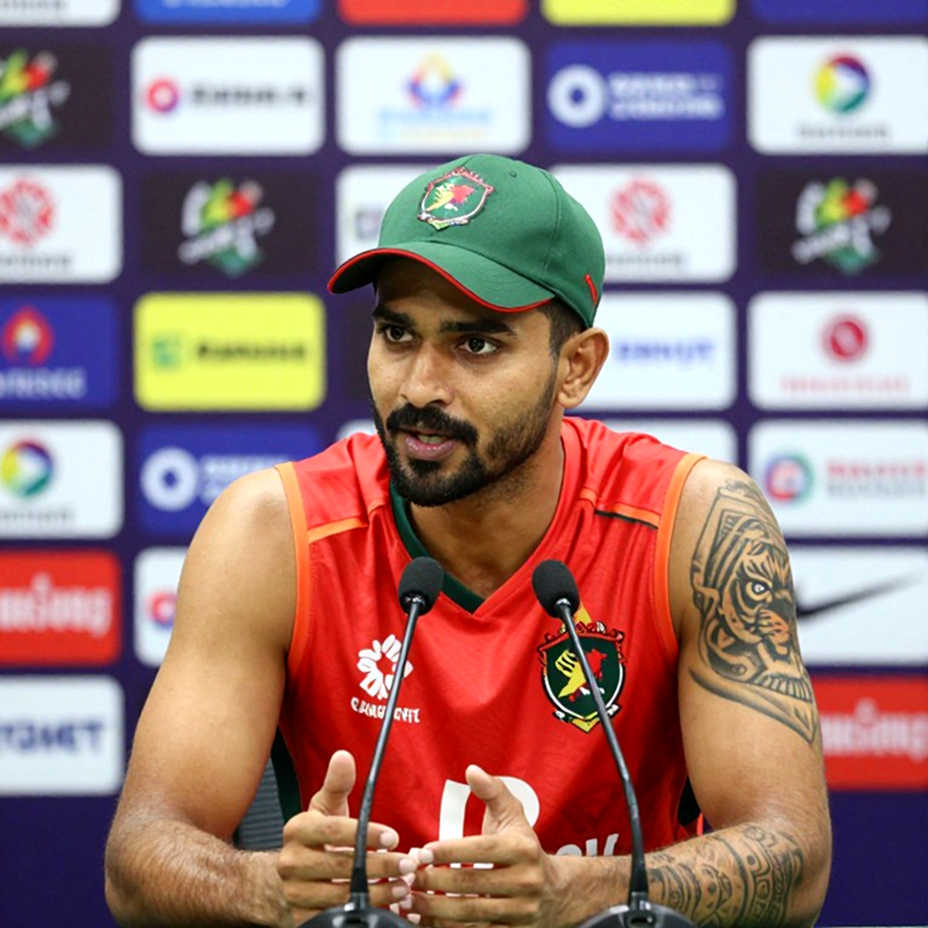 Ankle, Overs and Crowd Pressure: Three Kinesiology Lessons from Shami's Comeback Ankle, Overs and Crowd Pressure: Three Kinesiology Lessons from Shami's Comeback