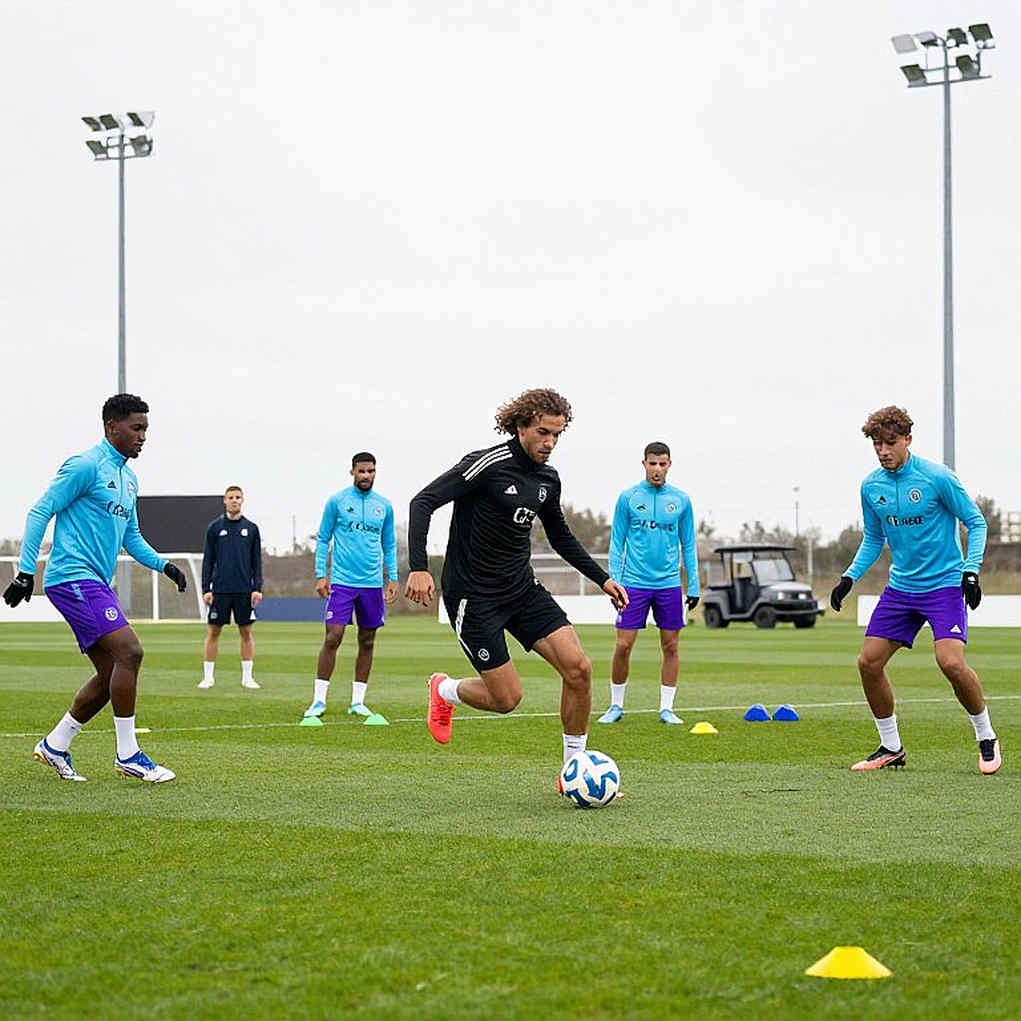 Empty Ledger, Full Claims: A Blockchain Lesson for Football's Transfer Market